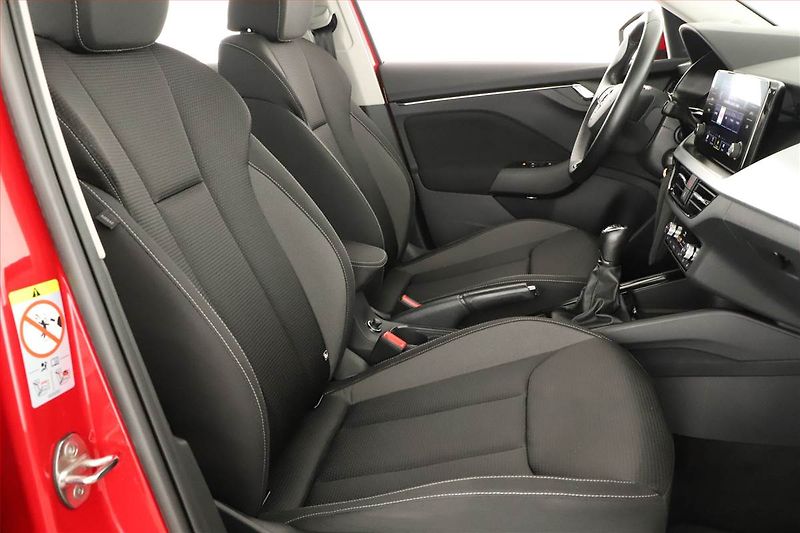 Škoda Kamiq (2022) 1.0 TSI, Serv.kniha, Tempomat - fotka 7 z 17