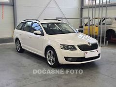 Škoda Octavia (2014) 2.0tdi, ČR, bixen, autoAC - fotografie inzerátu