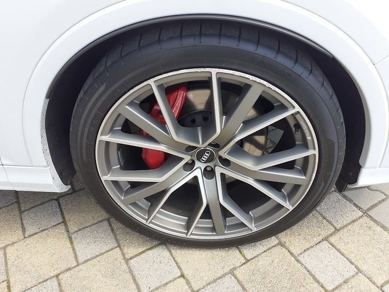 Audi Q7 (2020) 50 TDi  S -Line Mild-hybrid - fotka 33 z 41