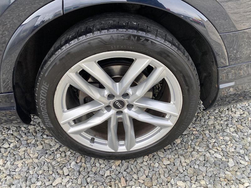 Audi Q7 3.0TDi 4x4 270PS S-LINE 7MÍST! - fotka 33 z 173