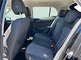 Škoda Fabia 1.0 MPi 59 kW SELECTION - náhled 12