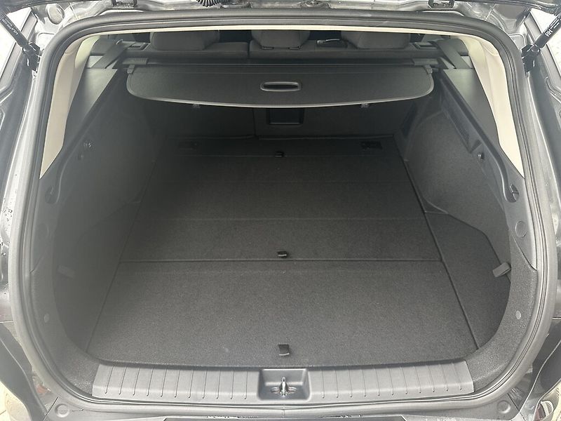 Kia K4 Sportswagon (2026) 1,6 T-GDi 7DCT 110 kW EXCLUSIV - fotka 6 z 6