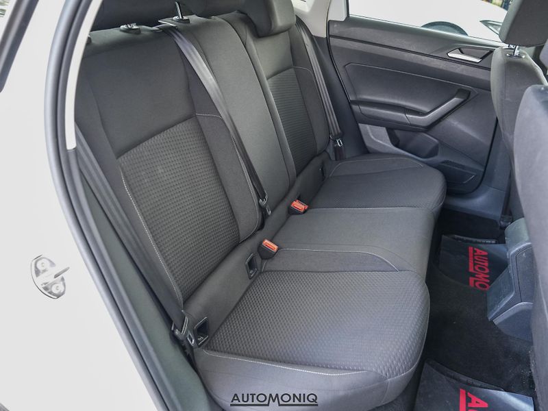 Volkswagen Polo (2018) 1.0 Tempomat, Klíma, Výhrev s. - fotka 11 z 21