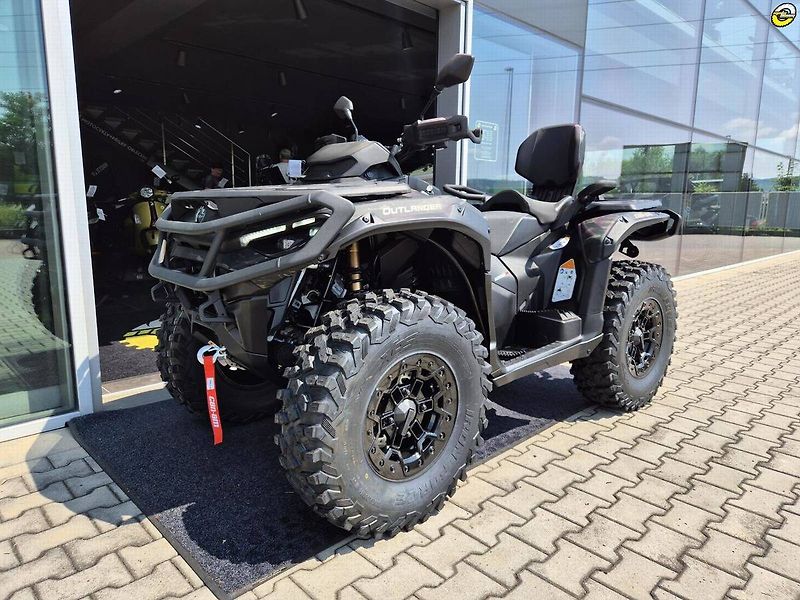 Can-Am Outlander Max 1000R LTD (2026) 4MTK - Outlander Max 1000R T B - fotka 8 z 26