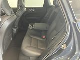 Volvo XC60 B5 AWD Plus Dark-REZERVACE - náhled 15