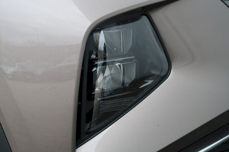 Hyundai Tucson (2023) Smart Navi 1,6 T-GDI MHEV DCT7 - fotka 26 z 30