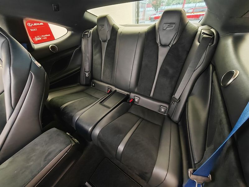 Lexus RC F Ultimate Edition 3/30 V8 5.0l - fotka 31 z 50