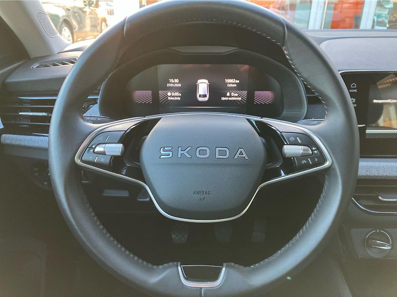 Škoda Scala 1,0TSi 85kW SELECTION - fotka 13 z 29
