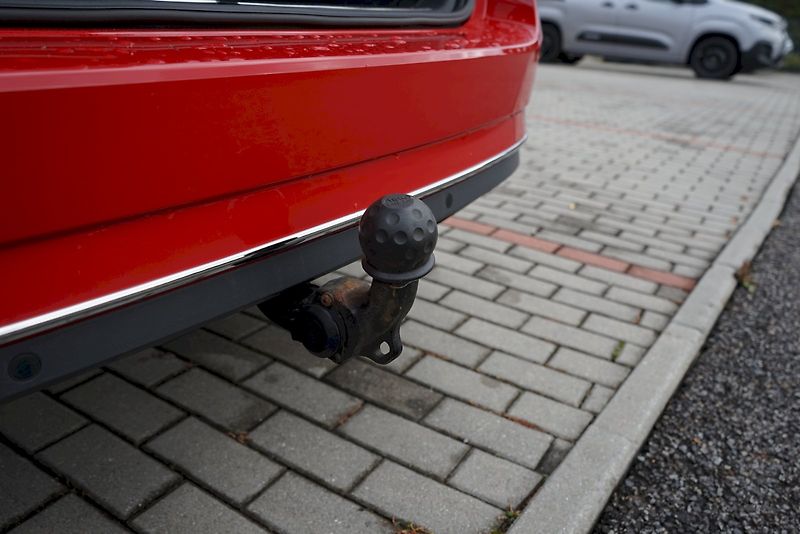 Škoda Superb (2019) TDI 140 kW DSG 4x4 L&K - tažné - fotka 38 z 39