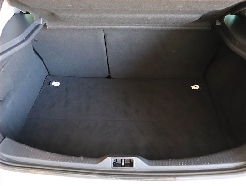 Renault Mégane (2015) 1.6 16V, Tempomat - fotka 14 z 19