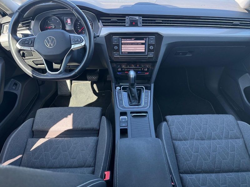Volkswagen Passat Variant (2023) BUSINESS 2.0TDI 110kW DSG CZ - fotka 9 z 11