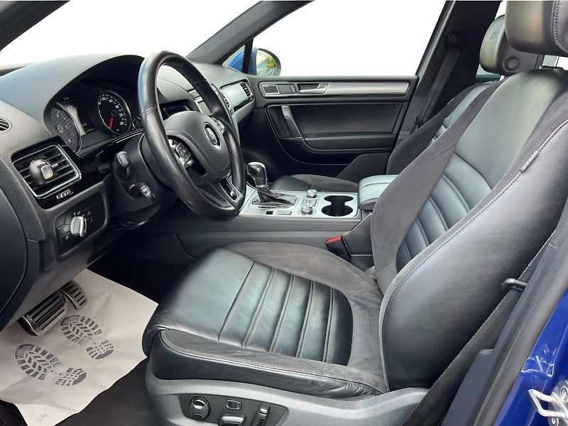 Volkswagen Touareg (2018) 3.0TDi V6 193kW R-line 4MOTTIO - fotka 11 z 24