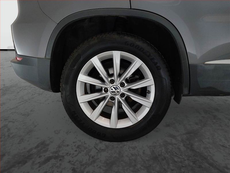 Volkswagen Tiguan (2013) Sport&Style 1.4 TSI - fotka 15 z 18