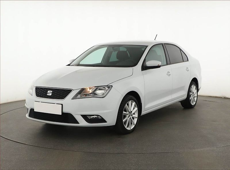 Seat Toledo (2018) 1.0 TSI, Serv.kniha, Tempomat - fotka 2 z 13