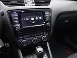 Škoda Octavia 2,0 TDI 135kW DSG RS CZ Maxton - náhled 16