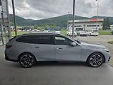 BMW Řada 5 520d xDrive Touring M Sport - náhled 7
