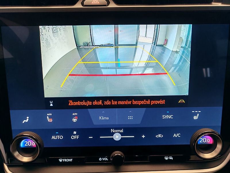 Lexus RZ 450e 450e Executive 4x4 - fotka 34 z 40