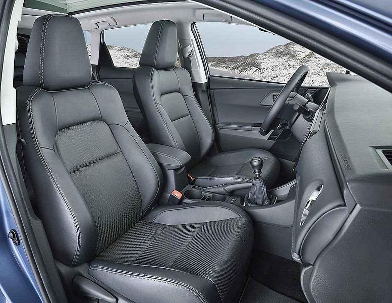Toyota Auris.