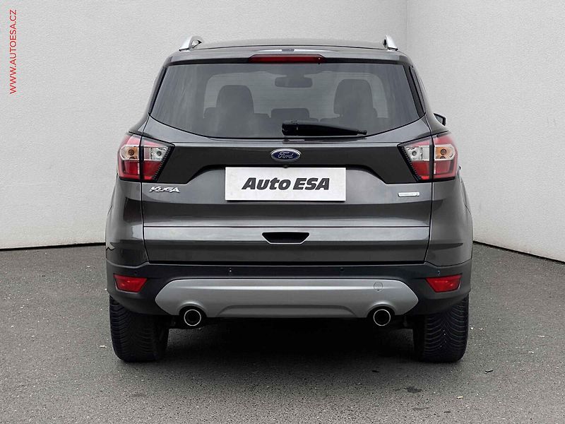 Ford Kuga (2016) 1.5 EB, Navi, kamera - fotka 5 z 18