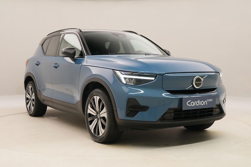 Volvo XC40 PURE ELECTRIC RECHARGE PLUS - fotka 14 z 55