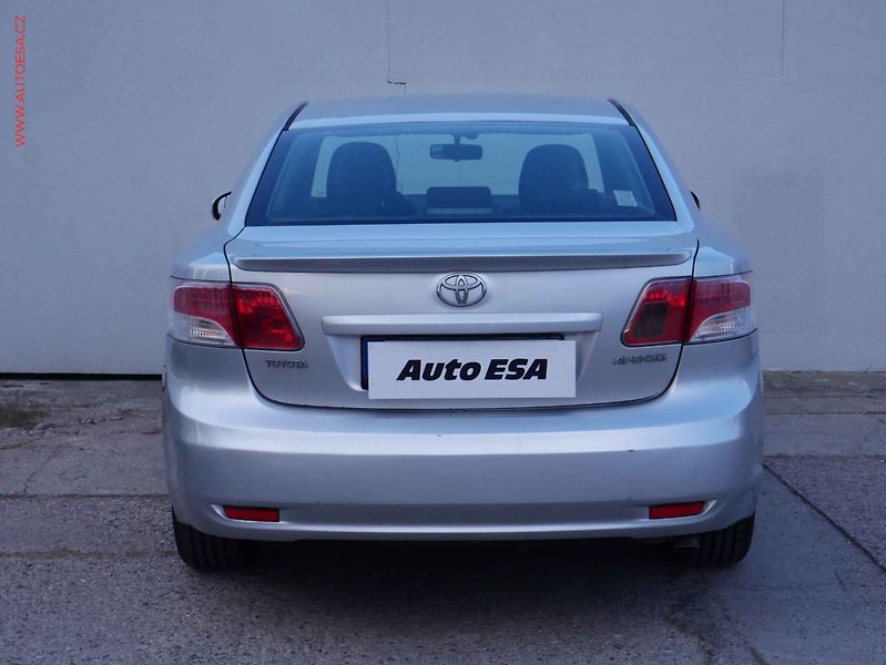 Toyota Avensis (2009) 2.0 D-4D, AC, temp - fotka 5 z 19