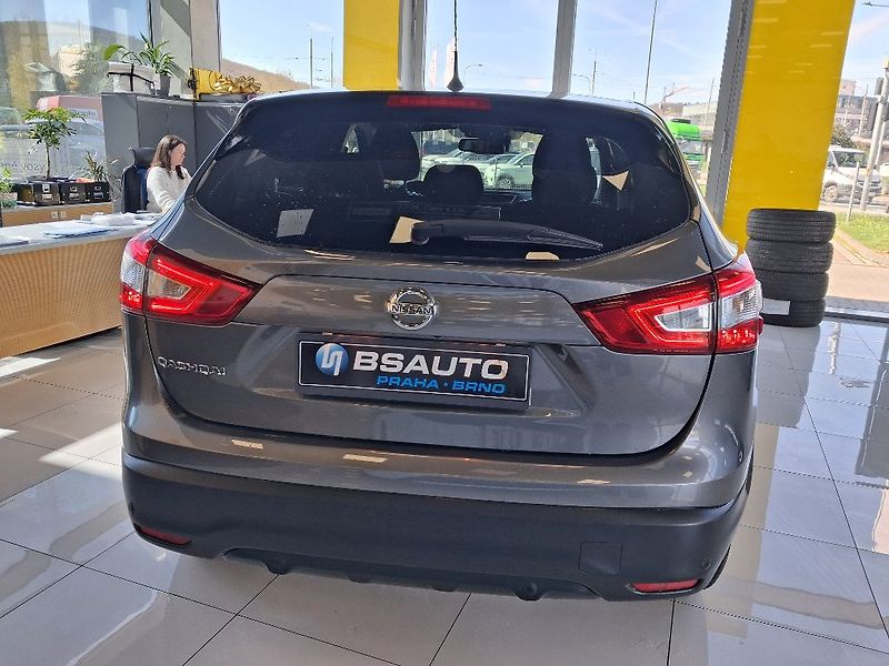 Nissan Qashqai 1.2DiG-T 85kW 2016 Nová STK - fotka 5 z 15