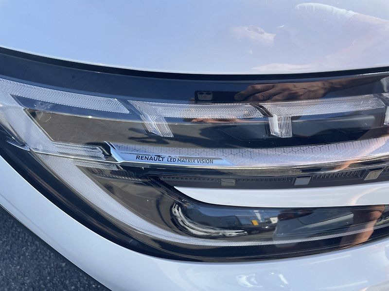 Renault Austral (2024) ICONIC full hybrid E-TECH 200 - fotka 30 z 30