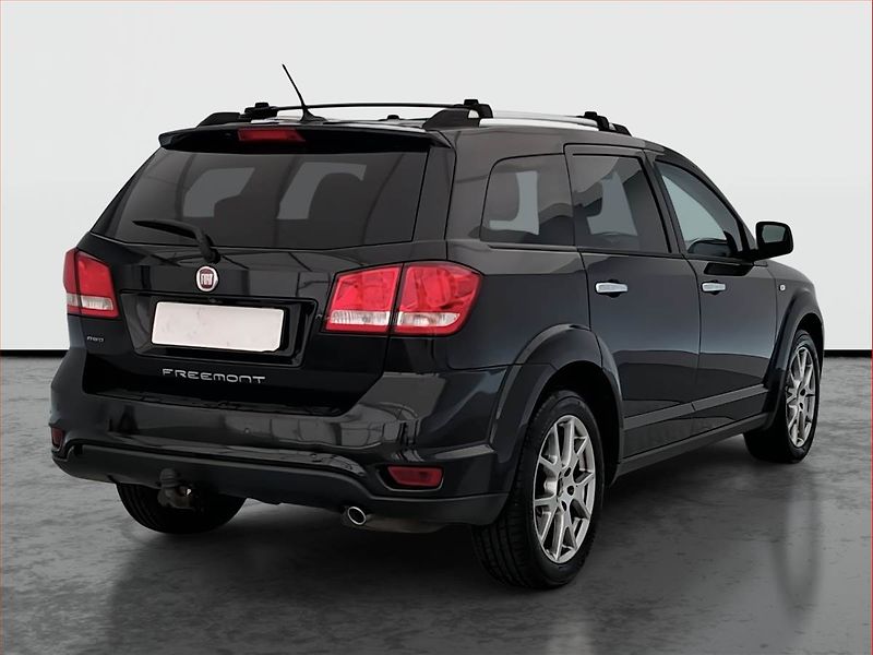 Fiat Freemont (2012) 2.0 MultiJet, 4X4, Automat - fotka 5 z 20