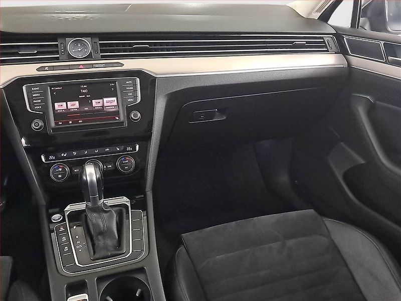 Volkswagen Passat (2016) 2.0 BiTDI, 4X4, Automat, Kůže - fotka 8 z 23