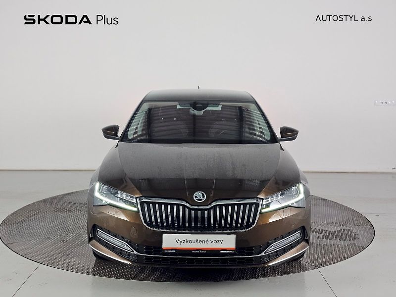 Škoda Superb (2023) 2.0TDi 147kW 4x4 STYLE EXTRA W - fotka 4 z 30