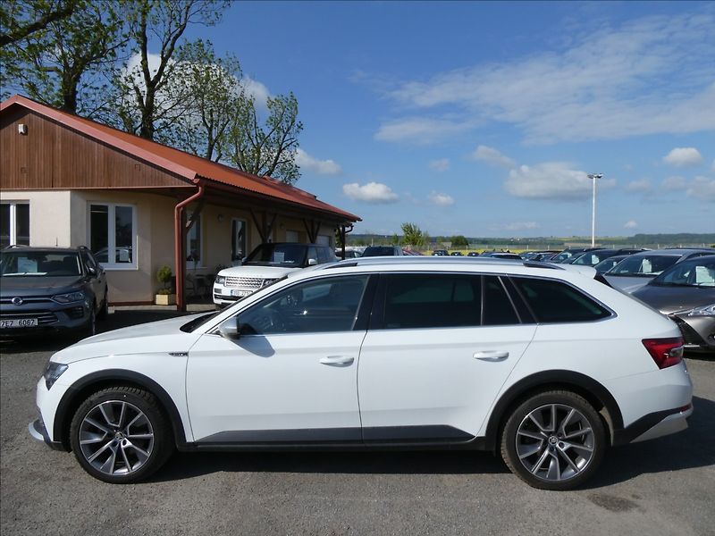 Škoda Superb 2,0 TDi 147kW SCOUT,DSG,4x4,DP - fotka 6 z 49