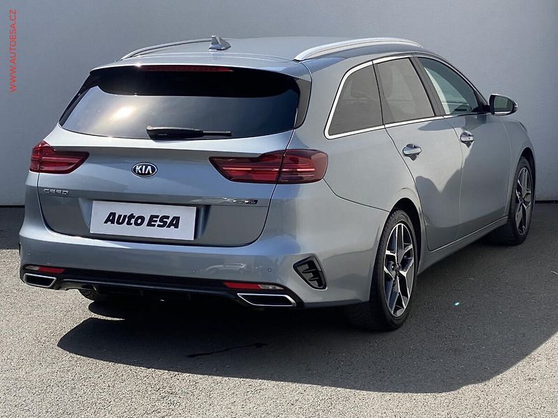 Kia Ceed (2020) 1.4 T- GDi, 1.maj,ČR, GT - fotka 4 z 20