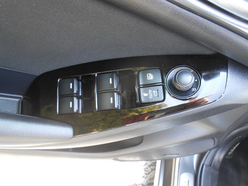 Mazda 3 2.0,FULL LED,KAMERA,head-up - fotka 31 z 49