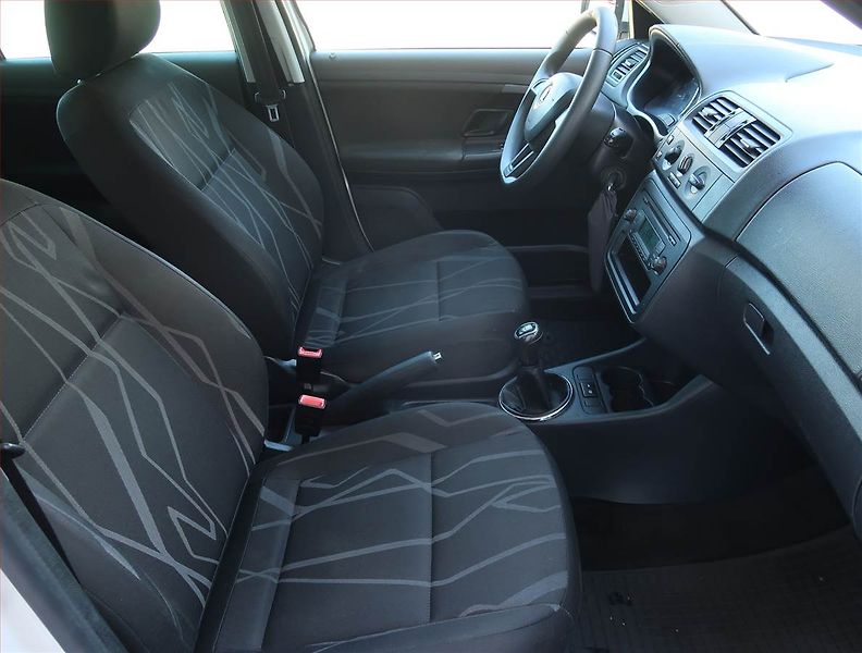 Škoda Fabia (2013) 1.2 TSI, po STK, udržované - fotka 9 z 18