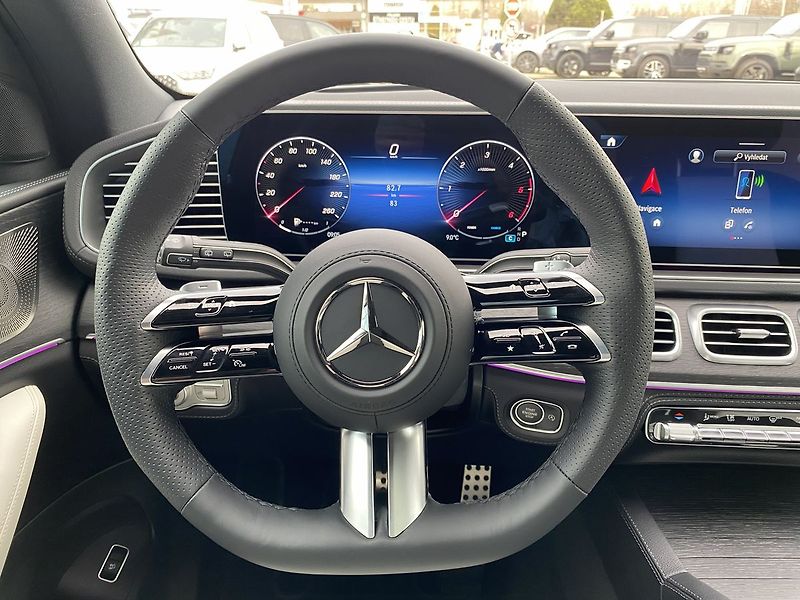 Mercedes-Benz GLE 450d 4matic AMG - fotka 19 z 31