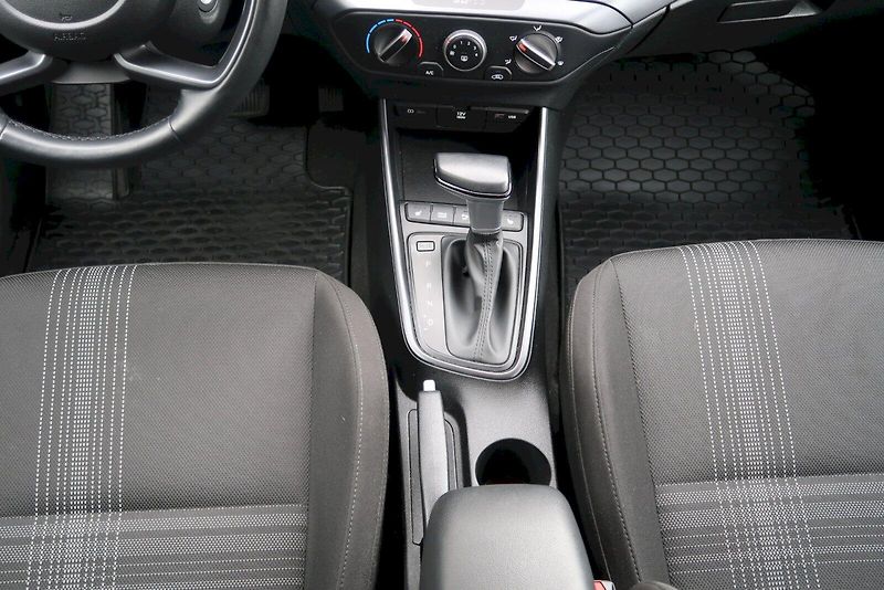 Hyundai Bayon (2023) Smart Climate 1,0 T-GDI DCT7 7 - fotka 15 z 30