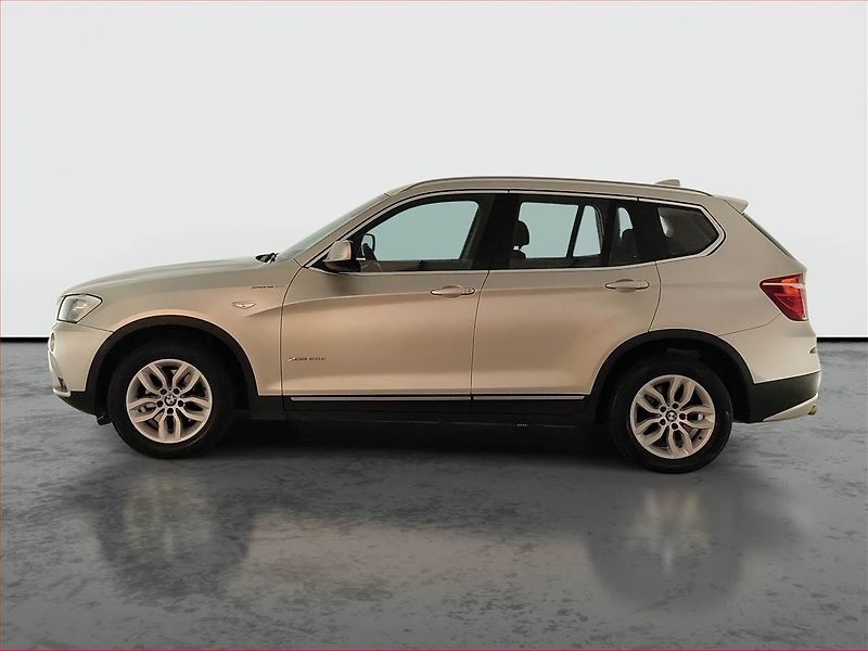 BMW X3 (2012) xDrive20d, 4X4, Automat - fotka 3 z 22