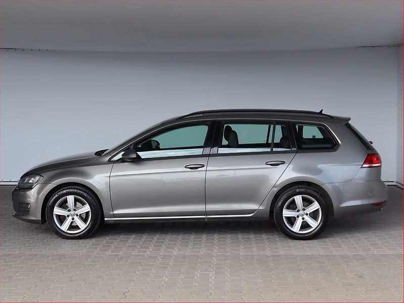 Volkswagen Golf (2016) 1.6 TDI, Automat, Serv.kniha - fotka 3 z 24