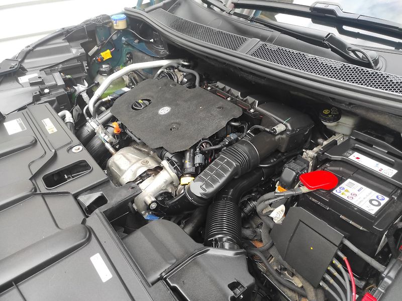 Peugeot 3008 1,5BlueHDi S&S, ALLURE, ČR - fotka 47 z 61