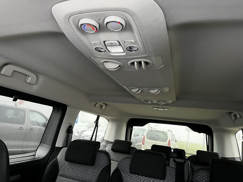 Toyota ProAce Verso 2.0D 8AT Family ODBĚR IHNED - fotka 33 z 34