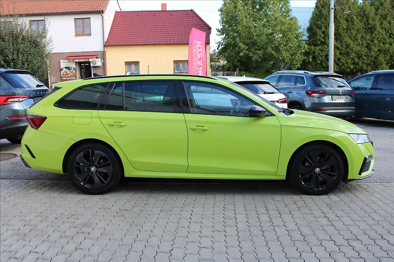 Škoda Octavia 2,0 TDI RS 4x4 DSG 1.majitel - fotka 3 z 4