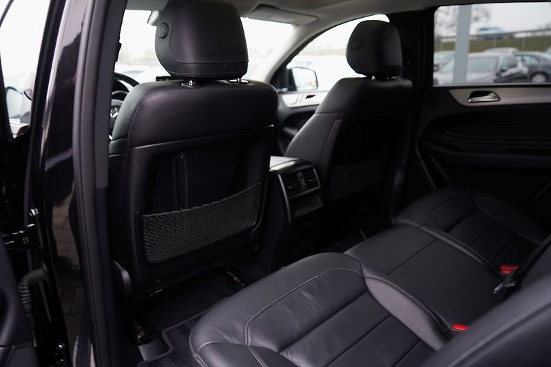 Mercedes-Benz GLE GLE43 AMG 4Matic/9AT/370PS/DPH - fotka 33 z 45