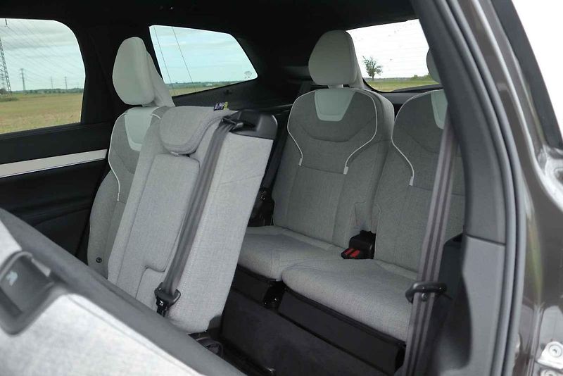 Volvo EX90 je největším SUV v nabídce značky.