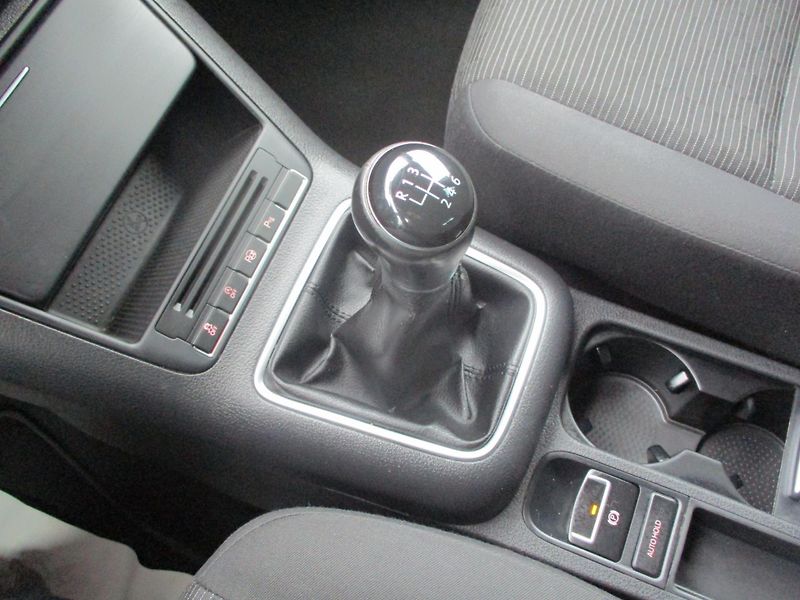 Volkswagen Tiguan 1.4TSi*BMT*ROZVODY*BEZ KOROZE - fotka 17 z 44