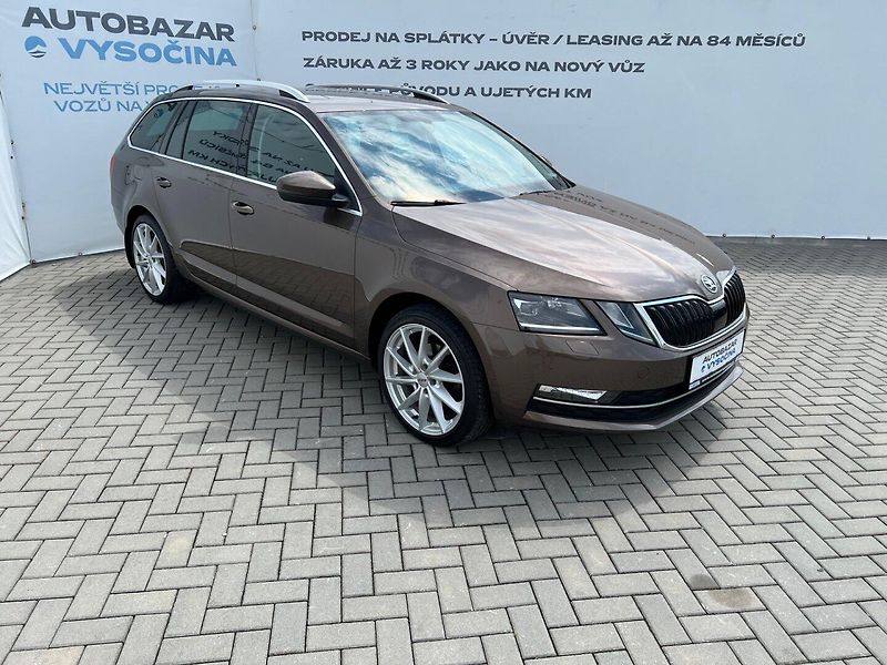Škoda Octavia (2018) 1.5 TSI 110Kw! Style! Tažné! - fotka 3 z 37