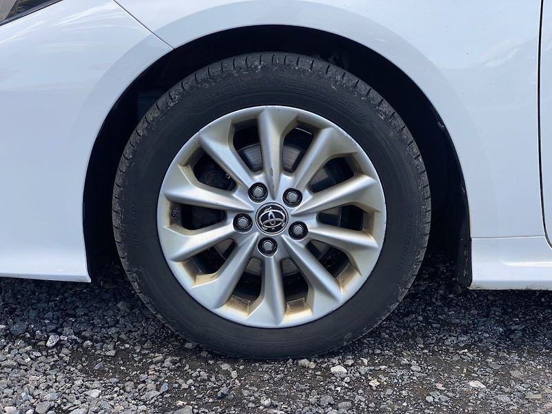 Toyota Corolla 1.6i, ČR-1m, Comfort, tažné - fotka 9 z 33