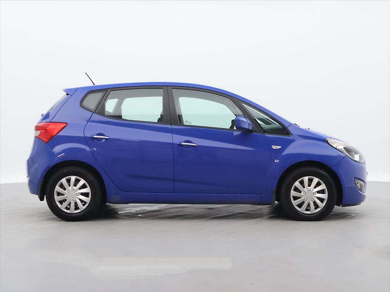 Hyundai ix20 1.4 CRDi 57kW CZ - fotka 8 z 30