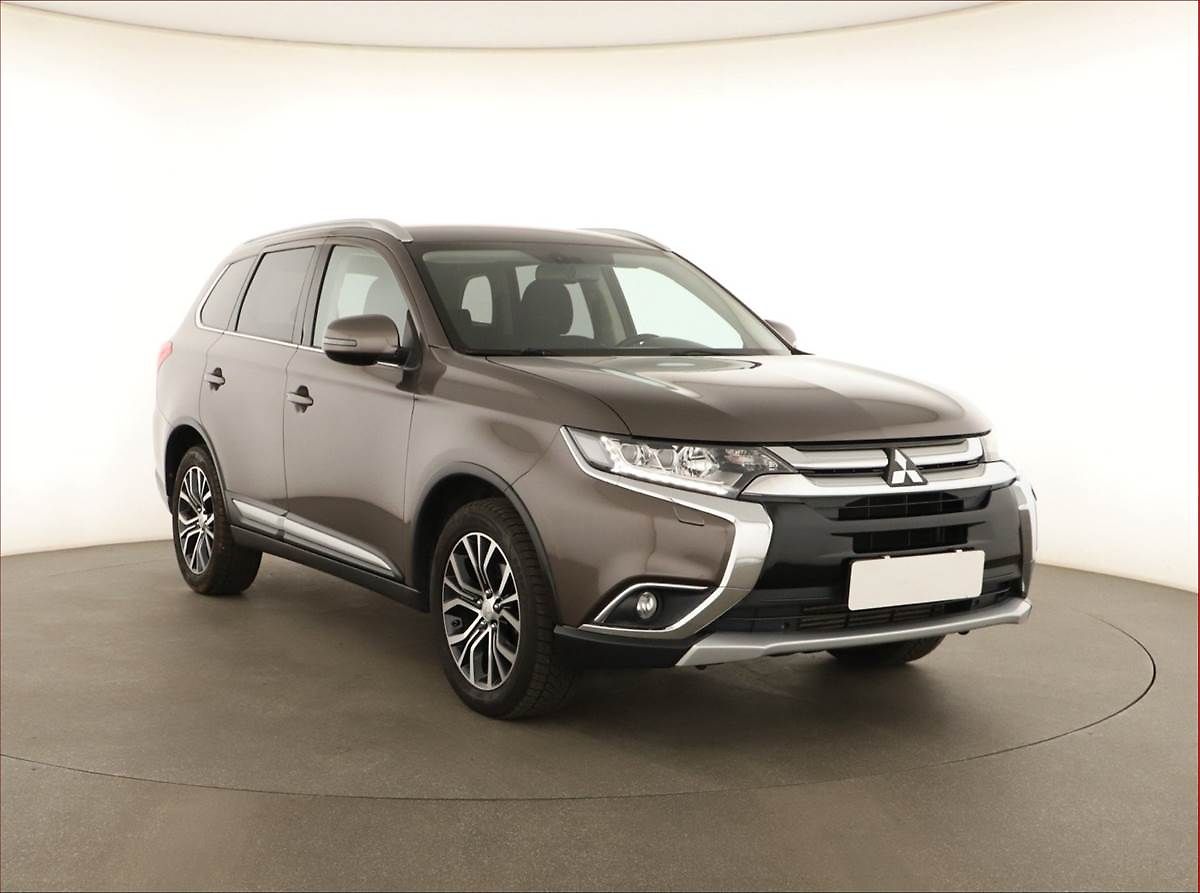 Mitsubishi Outlander 2.2 DI-D, 4X4, Automat