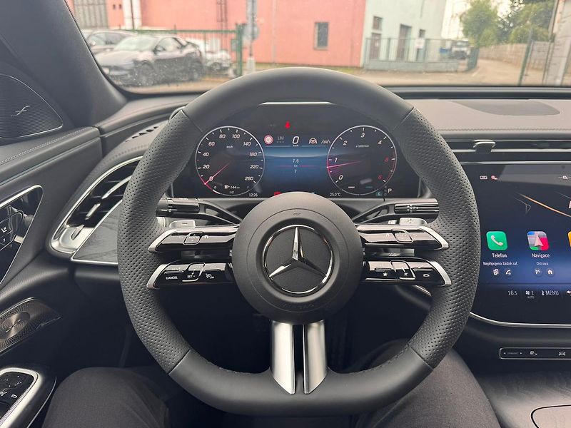 Mercedes-Benz Třídy E (2026) E 450 d 4MATIC - fotka 12 z 23