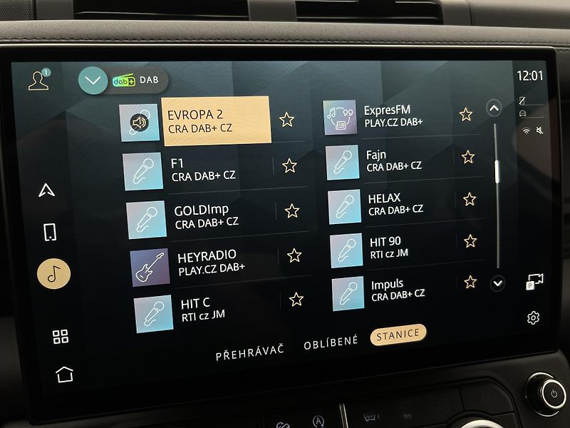 Land Rover Defender (2026) 110 D250 X-DYNAMIC SE AWD Aut - fotka 34 z 50